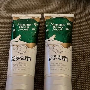 Bath & Body Works moisturizing body wash